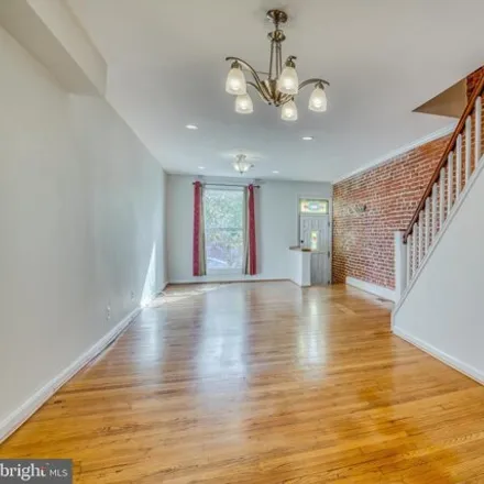 Image 3 - 3802 Claremont Street, Baltimore, MD 21224, USA - House for rent