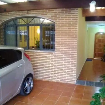 Buy this 3 bed house on Rua Rio de Janeiro in Itapegica, Guarulhos - SP
