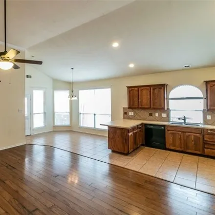 Image 2 - 10153 Bull Run, Fort Worth, TX 76244, USA - House for rent