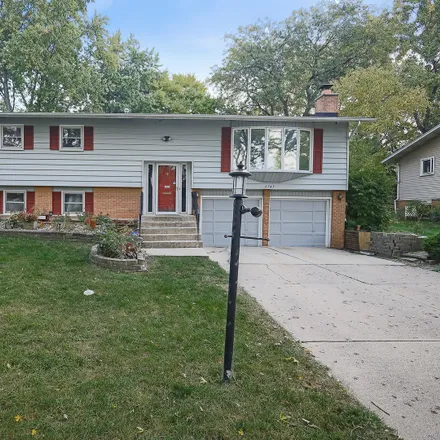 Buy this 5 bed house on 6747 Meadowcrest Drive in Downers Grove, IL 60516