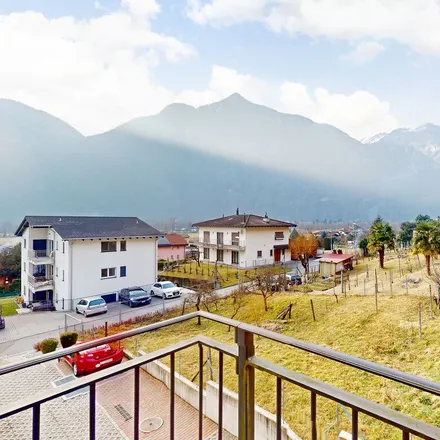 Image 4 - In di Vign 13, 6705 Riviera, Switzerland - Apartment for rent