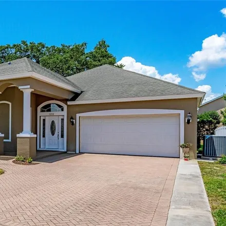Buy this 3 bed house on 1212 Merion Drive in Mount Dora, FL 32757