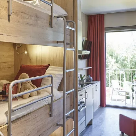Rent this 2 bed apartment on Westendestraat 7A in 8670 Koksijde, Belgium