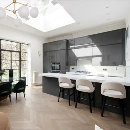 Image 1 - 33 Linden Gardens, London, W2 4HB, United Kingdom - Apartment for sale