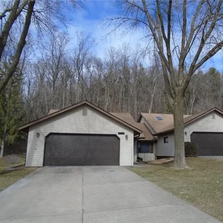 Buy this 2 bed house on 1624 Cobblestone Court in Pepin Woods Mobile Home Park, Red Wing