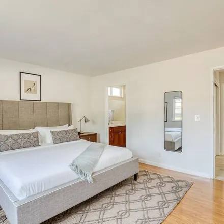 Rent this 3 bed apartment on San Francisco in CA, 94121