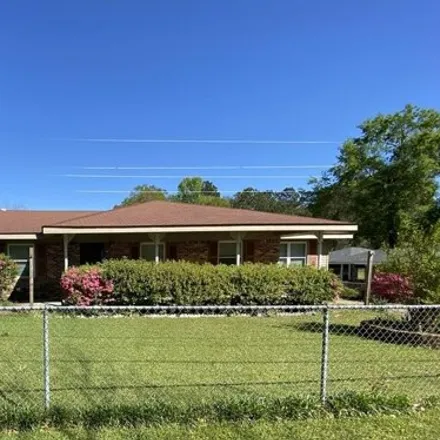 Buy this 3 bed house on 102 Lindsey Lane in Eufaula, AL 36027