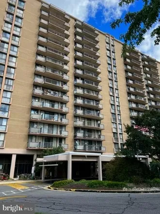 Buy this 1 bed condo on 6200 Westchester Park Drive in College Park Estates, MD 20052