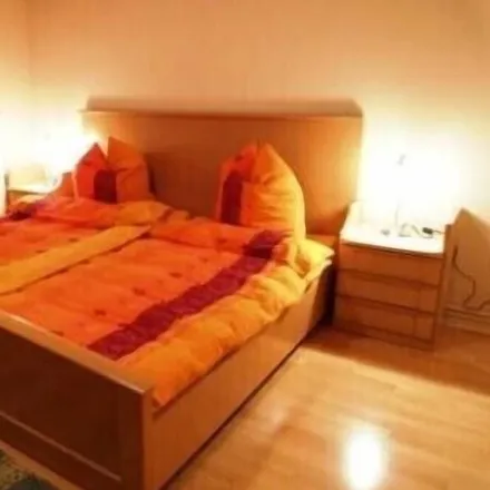 Rent this 2 bed apartment on Berlin-Neukölln in Ringbahnstraße, 12051 Berlin