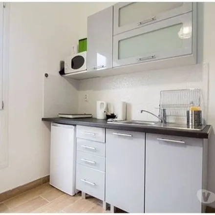 Rent this 2 bed apartment on 4 Rue de Cursol in 33000 Bordeaux, France