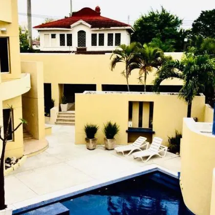 Rent this 3 bed apartment on Calle Olivo in 89140 Tampico, TAM