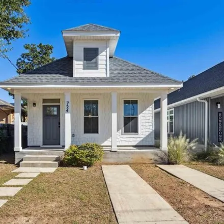 Buy this 3 bed house on 764 North Coyle Street in Pensacola, FL 32501