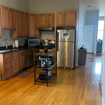 Image 4 - 1310 North Clybourn Avenue, Chicago, IL 60610, USA - Room for rent