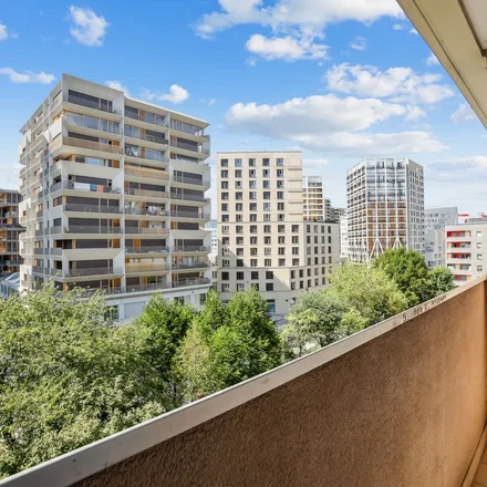 Image 2 - 67 Rue de la Chapelle, 75018 Paris, France - Apartment for rent