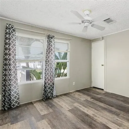 Image 5 - 6108 Safford St, Punta Gorda, Florida, 33950 - Apartment for sale
