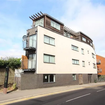 Rent this 2 bed apartment on Station View Car Park in Station View, Guildford