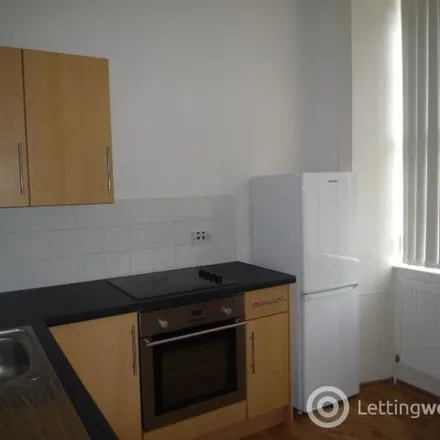 Rent this 1 bed apartment on Sturrock Comb & Davidson in Long Lane, Dundee