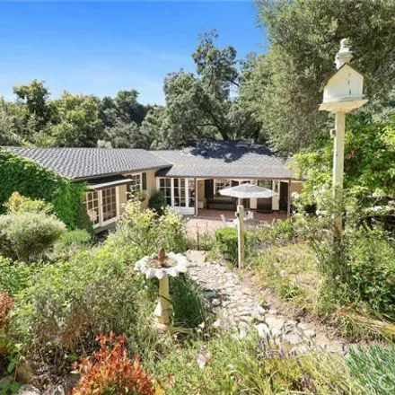 Image 9 - 8 Hidden Valley Road, Monrovia, CA 91016, USA - House for sale