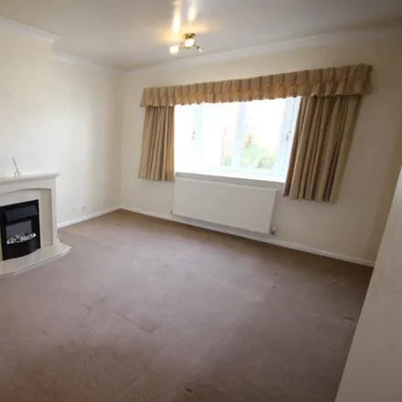 Image 2 - Walkfield Road, Fox Lane, Fradley, DE13 7EG, United Kingdom - House for rent