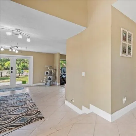 Image 3 - 14755 74th Street North, Palm Beach County, FL 33470, USA - House for sale