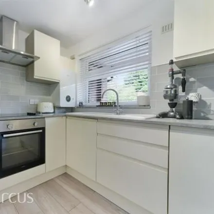 Image 3 - Mr Kingswood, 4 Waterhouse Lane, Kingswood, KT20 6EB, United Kingdom - Apartment for sale