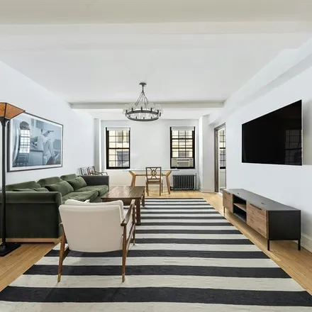 Buy this studio apartment on 102 EAST 22ND STREET 2I in Gramercy Park
