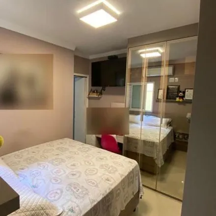 Buy this 2 bed apartment on Assembleia de Deus in Rua Laureano, Vila Camilópolis