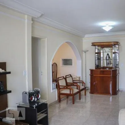 Rent this 2 bed apartment on Rua Tupi in Cerâmica, São Caetano do Sul - SP