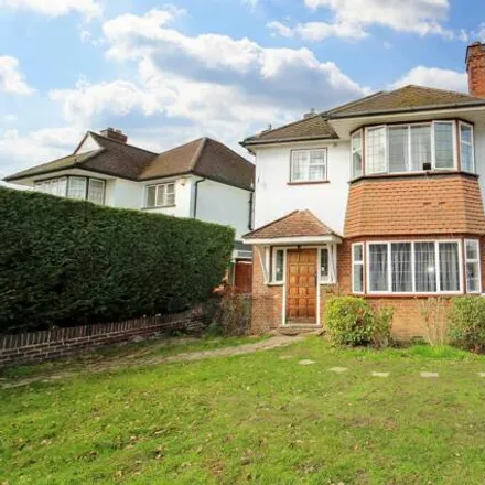 Rent this 4 bed house on Chesterfield Drive in Elmbridge, KT10 0AH