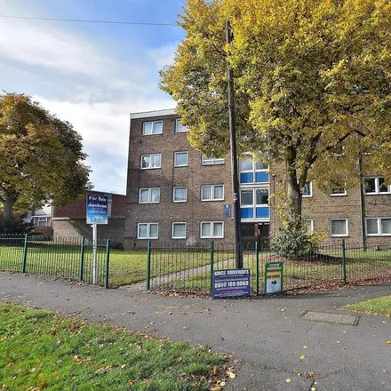 Rent this 2 bed apartment on Rochford Grove in Wolverhampton, WV4 4JS