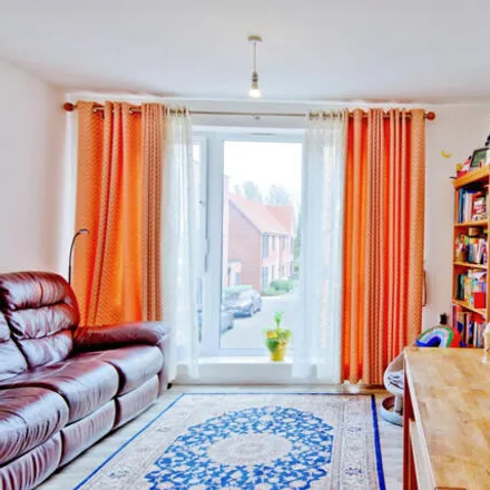 Image 7 - Kirkham Road, Southend-on-Sea, SS2 6BY, United Kingdom - Apartment for sale