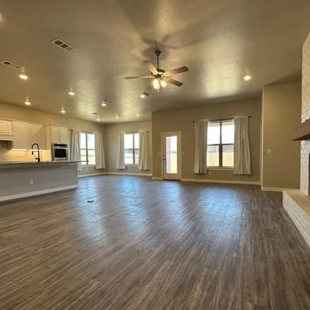 Image 2 - 9805 Xenia Ave, Lubbock, Texas, 79424 - House for sale