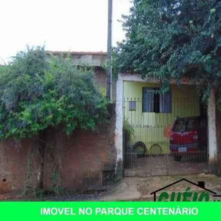 Buy this 2 bed house on Rua Eduardo Martins in Vila Cruzeiro, Itararé - SP