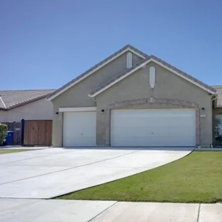 Buy this 3 bed house on 12721 Sable Point Drive in Bakersfield, CA 93312