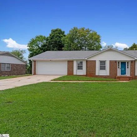 Buy this 3 bed house on 208 Whitestone Ave in Mauldin, South Carolina