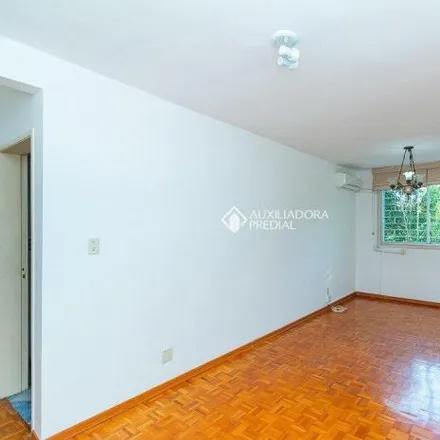 Buy this 2 bed apartment on Escola Brigadeiro Silva Paes in Rua Professor Clemente Pinto 555, Teresópolis