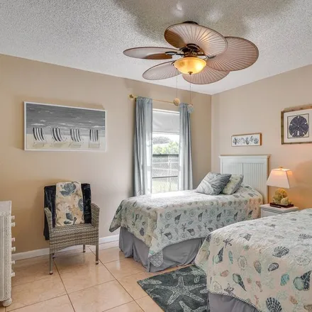 Rent this 3 bed house on Cape Coral