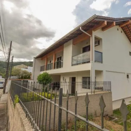 Buy this 5 bed house on Rua Caingás in Garcia, Blumenau - SC