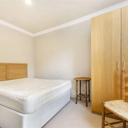 Rent this 2 bed apartment on Ian Lieber in 29 Craven Terrace, London
