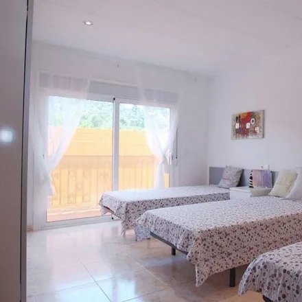 Image 1 - 17300 Blanes, Spain - House for rent