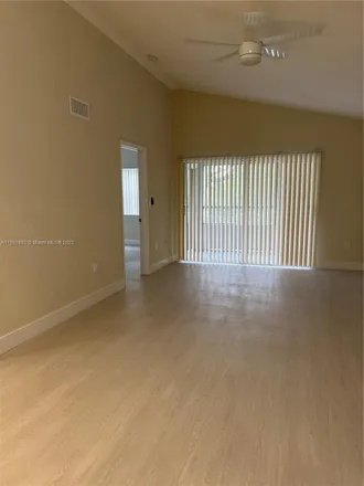 Image 6 - 2811 North Oakland Forest Drive, Broward County, FL 33309, USA - Condo for rent