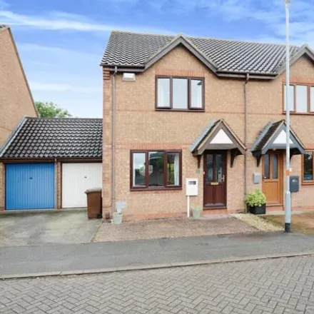 Buy this 3 bed duplex on Granary Court in Wootton, NN4 0XX