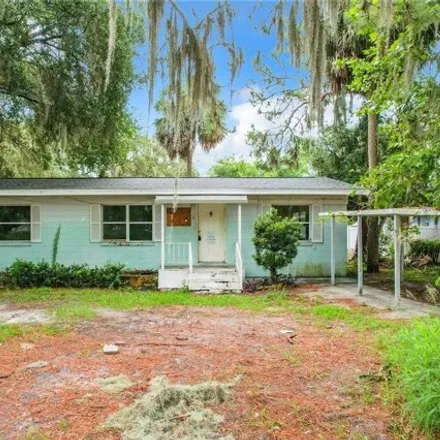 Buy this 3 bed house on 645 King St in Eustis, Florida