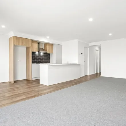 Rent this 3 bed apartment on Uxbridge Street in Werribee VIC 3030, Australia