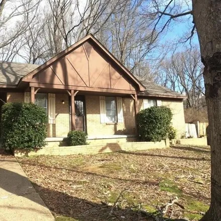 Buy this 4 bed house on 3300 Brockcrest Cove in Memphis, TN 38128