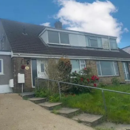 Buy this 3 bed house on Cleviston Park in Llangennech, SA14 9UW