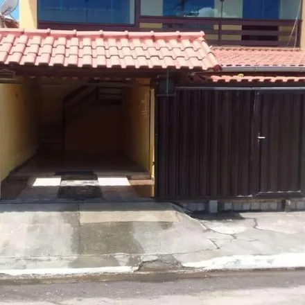 Rent this 3 bed house on UPA - Hospital in Rua Manoel Sá Viana, Cabo Frio - RJ