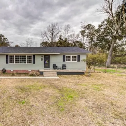 Buy this 3 bed house on 161 Canal Street in Gulfport, MS 39507