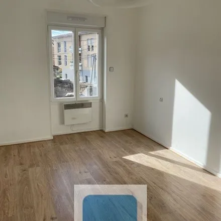 Image 1 - 7 Rue de la Sablière, 69290 Saint-Genis-les-Ollières, France - Apartment for rent