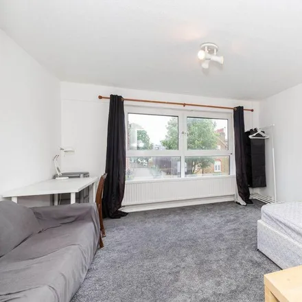 Image 5 - 51, 53 Ecclesbourne Road, London, N1 3EG, United Kingdom - Apartment for rent